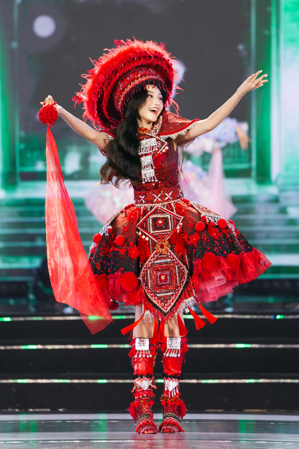 Loạt gương mặt sáng giá sau chung khảo Miss World Vietnam 2025 - Ảnh 3. Loạt gương mặt sáng giá sau chung khảo Miss World Vietnam 2025 - Ảnh 3.