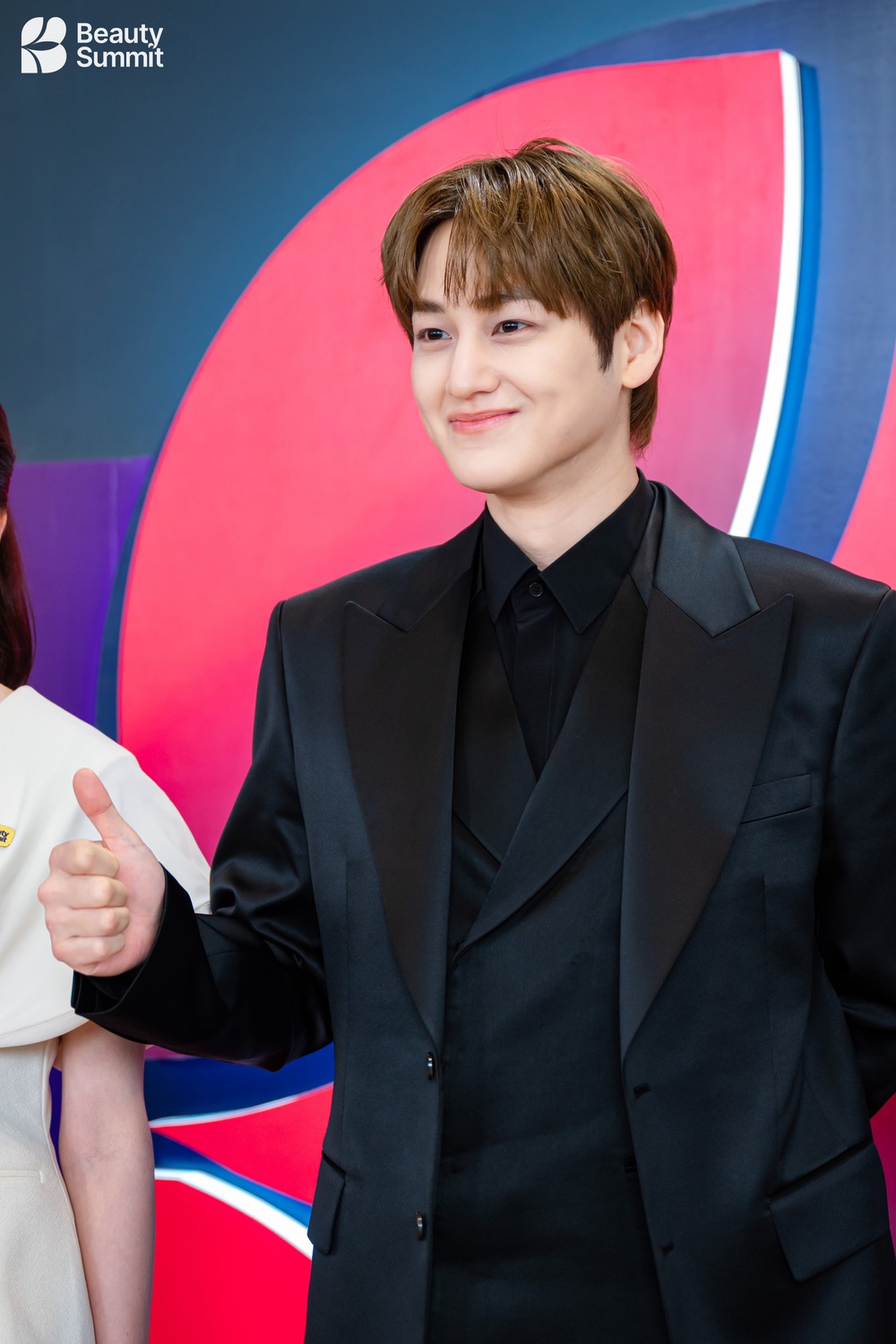 Kim Bum xác nhận về Việt Nam tổ chức fan meeting - Ảnh 2.