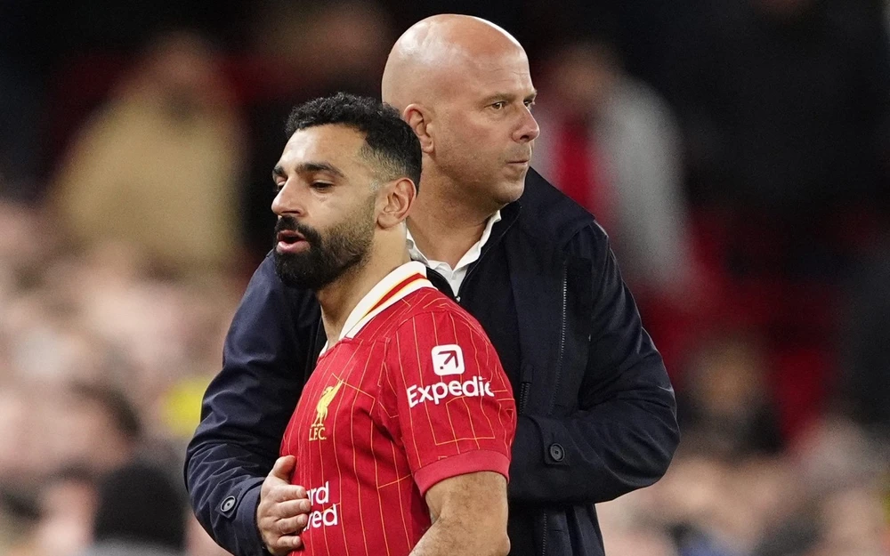 Tại sao Liverpool chấp nhận để Mohamed Salah ra đi tự do? - Ảnh 1. Tại sao Liverpool chấp nhận để Mohamed Salah ra đi tự do? - Ảnh 1.