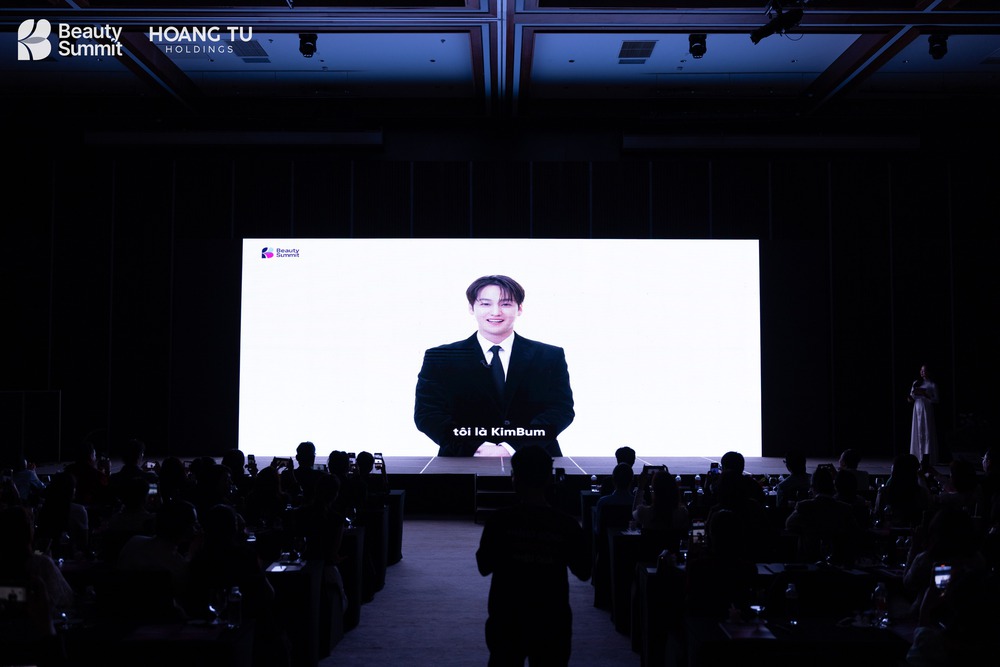 Kim Bum xác nhận về Việt Nam tổ chức fan meeting - Ảnh 1.