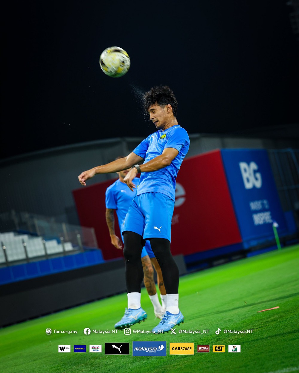 HLV Malaysia tin có thể đánh bại đội tuyển Việt Nam dù thiếu 7 cầu thủ nhập tịch - Ảnh 2.