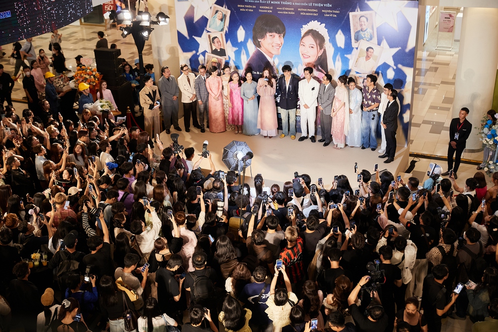 Đạo diễn Lê Thiện Viễn xúc động khi dàn sao Vbiz ủng hộ phim mới - Ảnh 5.