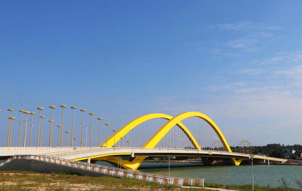 Huế: Xây dựng đô thị di sản vươn tầm khu vực - Ảnh 5. Huế: Xây dựng đô thị di sản vươn tầm khu vực - Ảnh 5.