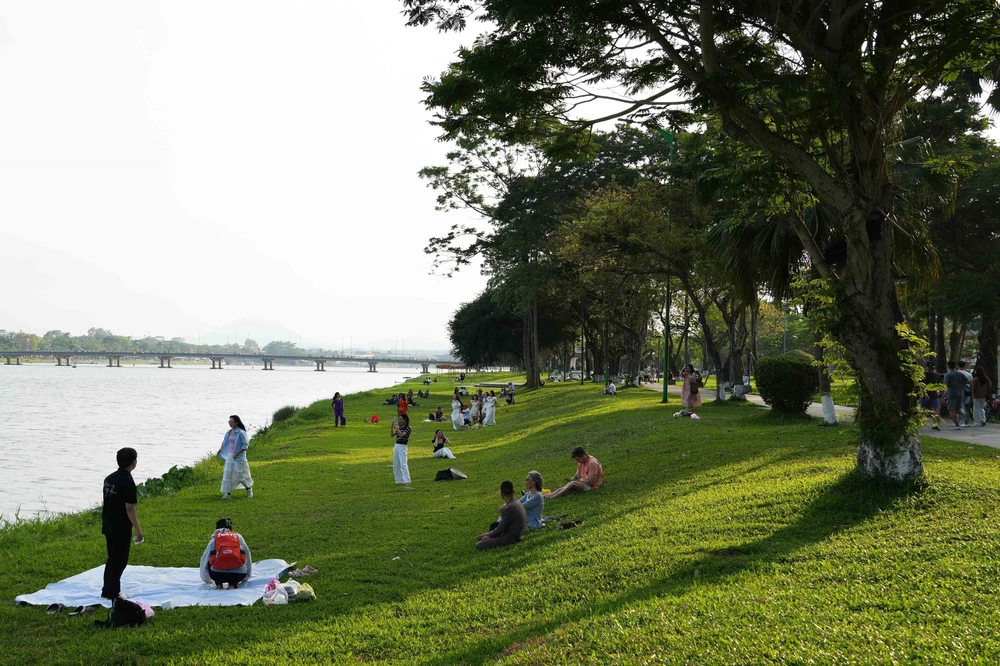 Huế: Xây dựng đô thị di sản vươn tầm khu vực - Ảnh 3. Huế: Xây dựng đô thị di sản vươn tầm khu vực - Ảnh 3.