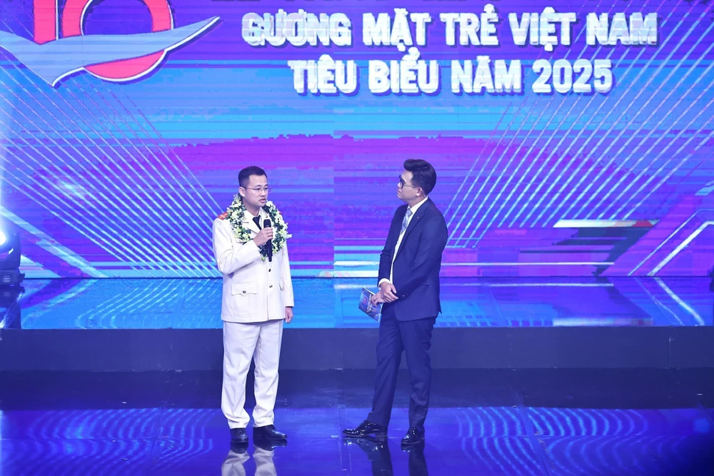 Vinh danh 10 Gương mặt trẻ Việt Nam tiêu biểu năm 2025 - Ảnh 5.