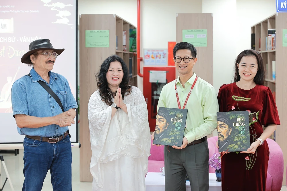 Toạ đàm về “Phát huy giá trị lịch sử - văn hoá trong nghệ thuật biểu diễn đương đại” - Ảnh 6. Toạ đàm về “Phát huy giá trị lịch sử - văn hoá trong nghệ thuật biểu diễn đương đại” - Ảnh 6.