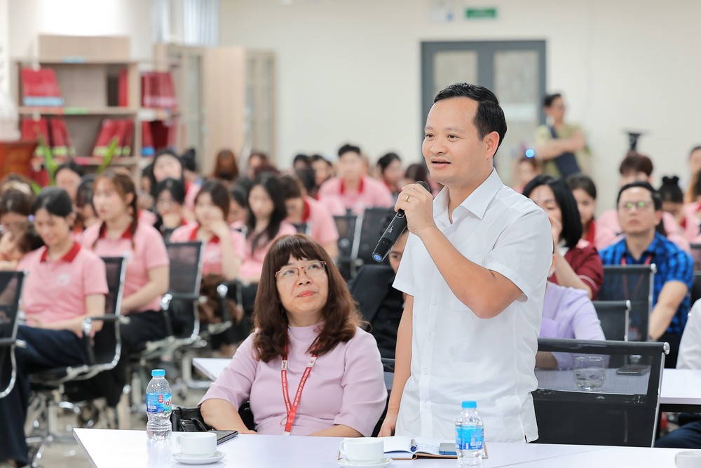 Toạ đàm về “Phát huy giá trị lịch sử - văn hoá trong nghệ thuật biểu diễn đương đại” - Ảnh 4. Toạ đàm về “Phát huy giá trị lịch sử - văn hoá trong nghệ thuật biểu diễn đương đại” - Ảnh 4.
