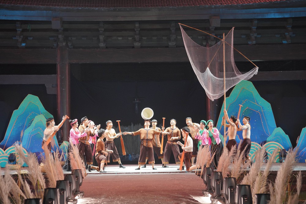 Tái hiện hào khí Cố đô Hoa Lư bằng ngôn ngữ nghệ thuật thực cảnh - Ảnh 4.