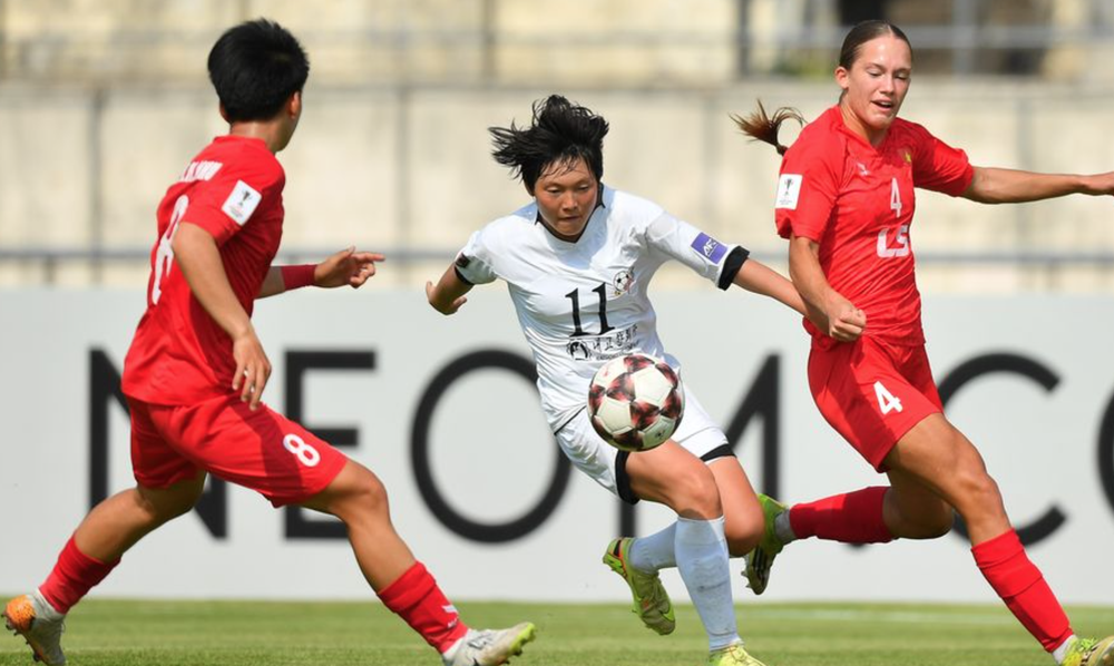 Thất bại kép và lời nhắc cần thiết cho bóng đá Việt Nam - Ảnh 3. Thất bại kép và lời nhắc cần thiết cho bóng đá Việt Nam - Ảnh 3.