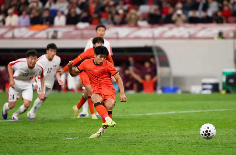 Kết quả bóng đá: U23 Trung Quốc hòa U23 Triều Tiên, U23 Thái Lan đứng đầu giải quốc tế - Ảnh 2.