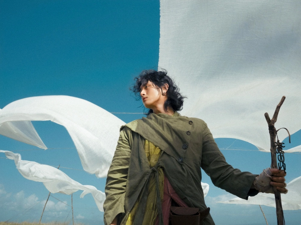 GREY D all-in cho album đầu tay: Tự sáng tác đến sản xuất - Ảnh 1.