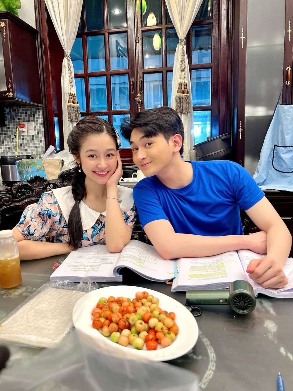 Minh Khải gây ấn tượng với vai diễn mới trong phim "Bóng ma hạnh phúc" - Ảnh 1. Minh Khải gây ấn tượng với vai diễn mới trong phim "Bóng ma hạnh phúc" - Ảnh 1.