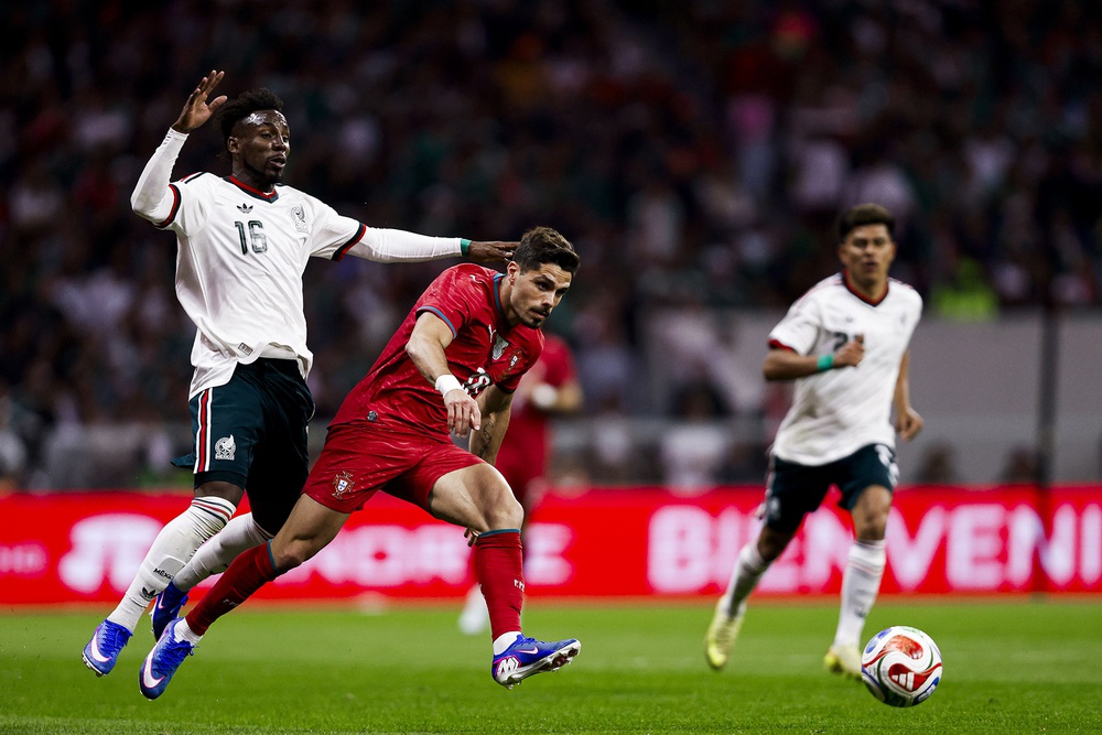 Không Ronaldo, Bồ Đào Nha “thiếu 20 mét” - Ảnh 1.