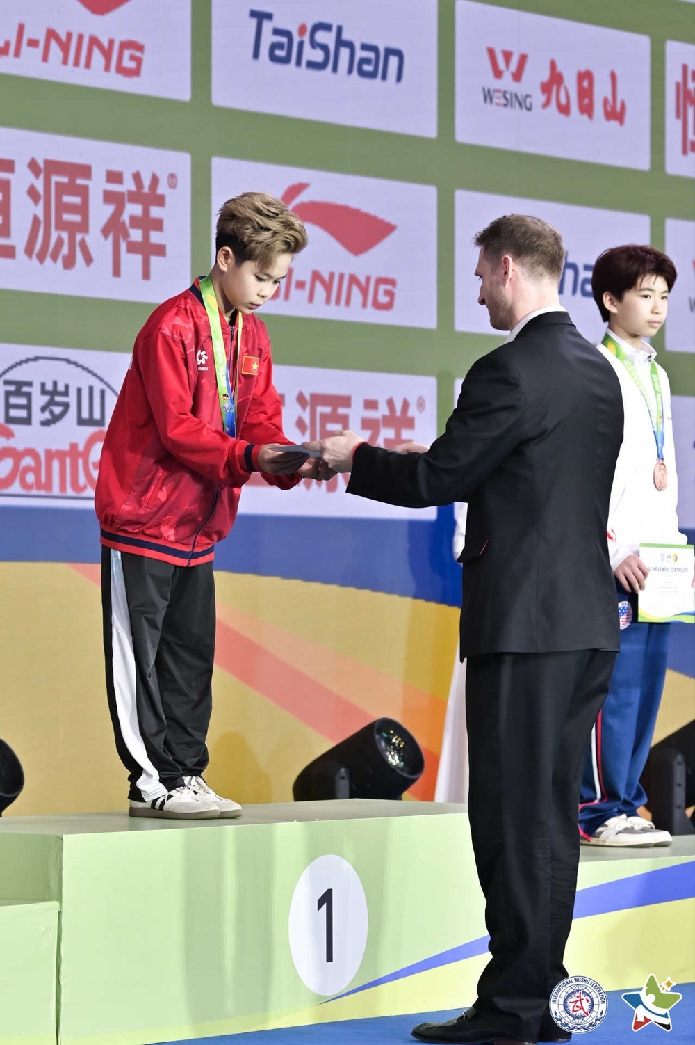 Việt Nam giành 3 HCV ở giải wushu vô địch trẻ thế giới 2026 - Ảnh 1.