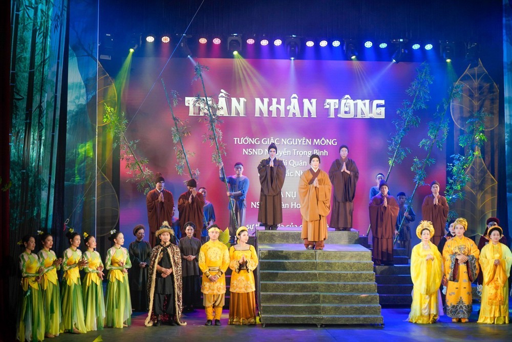 Nghệ thuật xiếc kết hợp cải lương tái hiện cuộc đời vua Trần Nhân Tông - Ảnh 6.