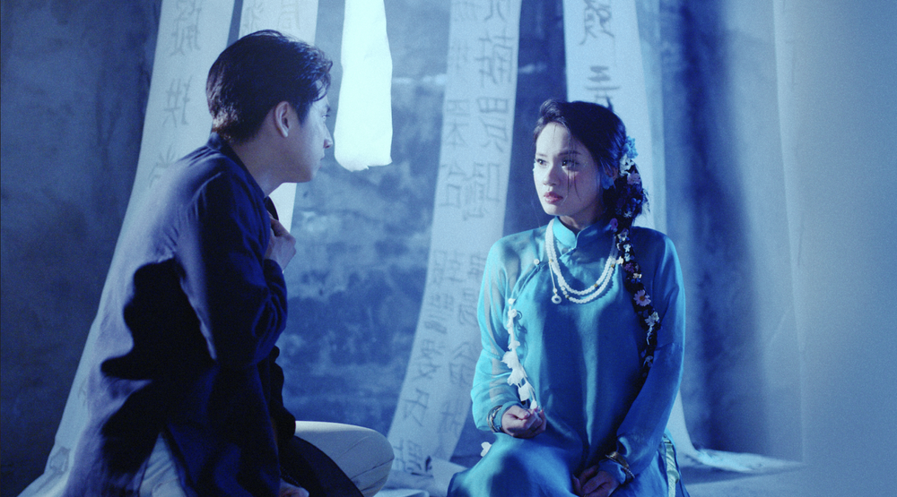 Trương Thúy Quỳnh đưa chất liệu dân gian đương đại vào MV debut - Ảnh 2. Trương Thúy Quỳnh đưa chất liệu dân gian đương đại vào MV debut - Ảnh 2.