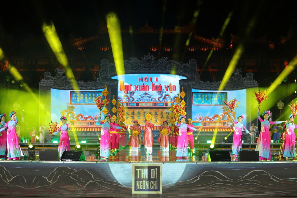 Ngày Thơ Việt Nam: Thi ca triều Nguyễn - tiếng lòng gửi gắm vận nước, ý dân - Ảnh 1. Ngày Thơ Việt Nam: Thi ca triều Nguyễn - tiếng lòng gửi gắm vận nước, ý dân - Ảnh 1.