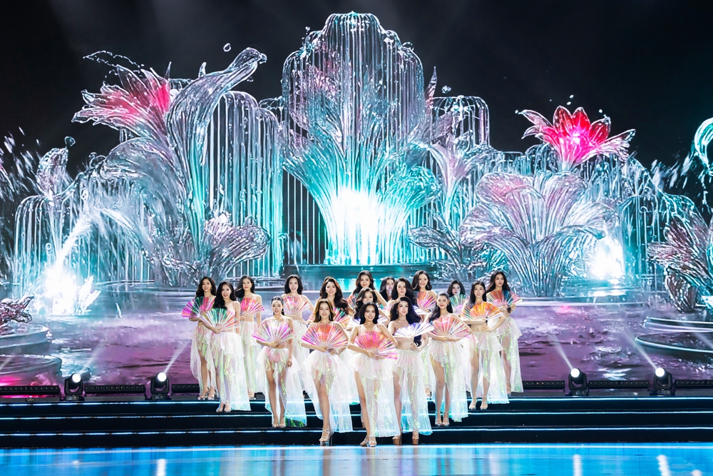 Phan Phương Oanh đăng quang Miss World Vietnam 2025: Lựa chọn nhận đồng thuận cao từ giám khảo và thí sinh - Ảnh 9.