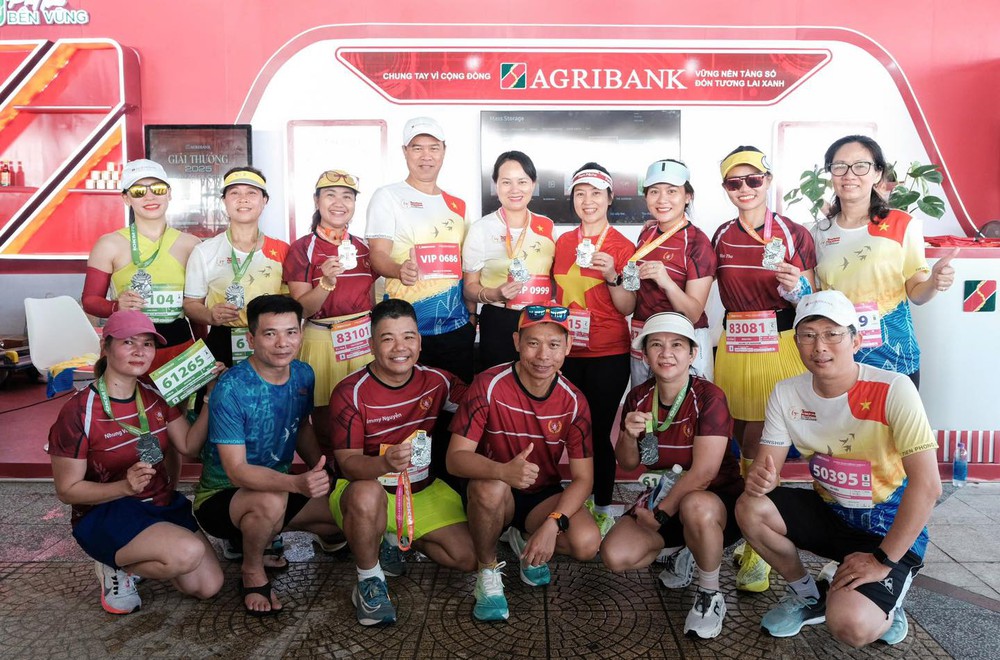 Tiền Phong Marathon 2026: Agribank lan tỏa tinh thần bền bỉ, vì cộng đồng - Ảnh 16.