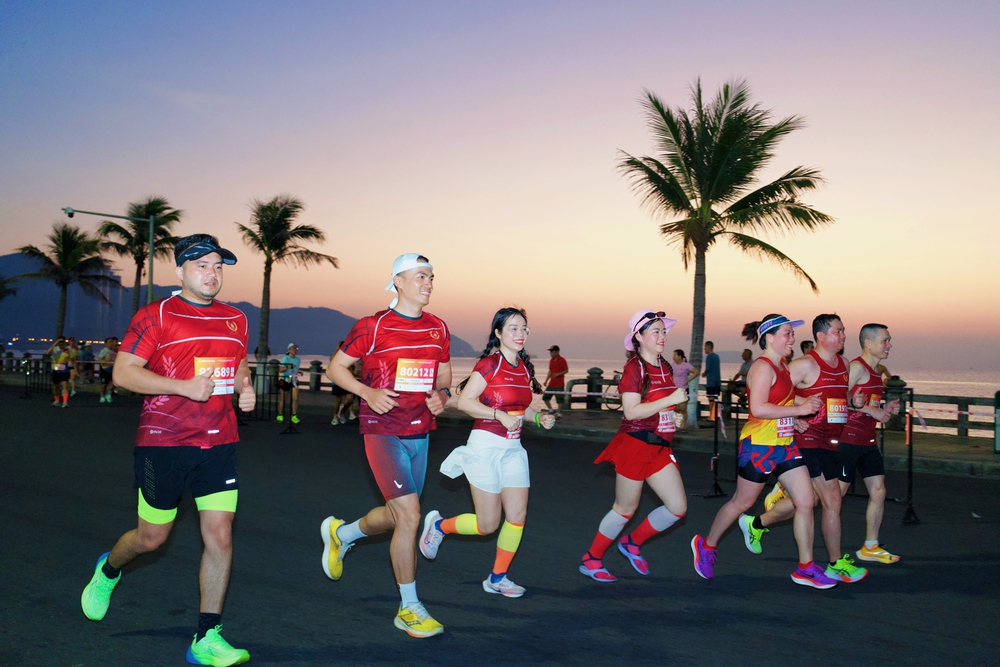 Tiền Phong Marathon 2026: Agribank lan tỏa tinh thần bền bỉ, vì cộng đồng - Ảnh 4.