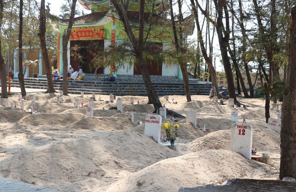 Ngọc Lăng Nam Hải – Dấu ấn văn hóa tâm linh của ngư dân miền biển - Ảnh 3.