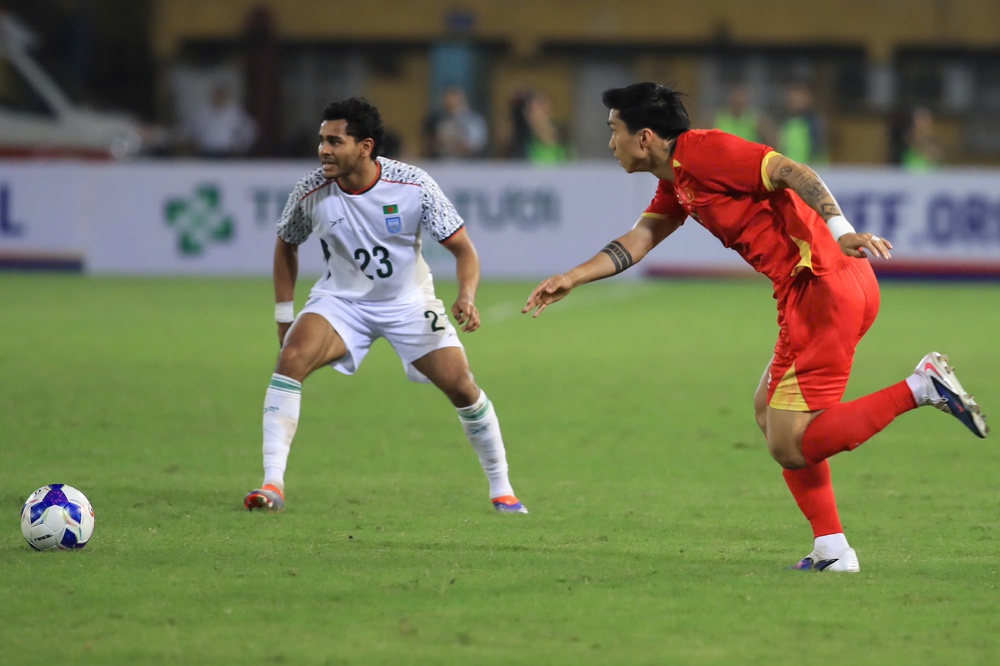 Chờ màn tái xuất hoàn hảo của Văn Hậu trước Malaysia - Ảnh 1.