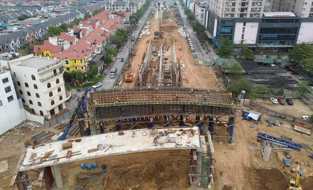 Hà Nội: Đẩy nhanh tiến độ dự án nút giao khác mức vành đai 3,5 với Đại lộ Thăng Long - Ảnh 6.