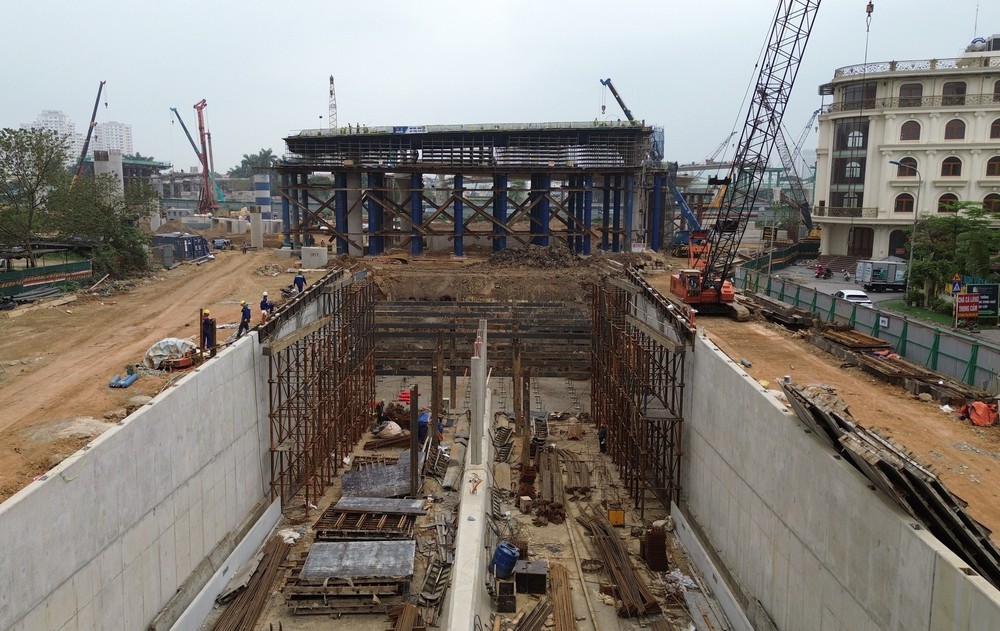 Hà Nội: Đẩy nhanh tiến độ dự án nút giao khác mức vành đai 3,5 với Đại lộ Thăng Long - Ảnh 7.