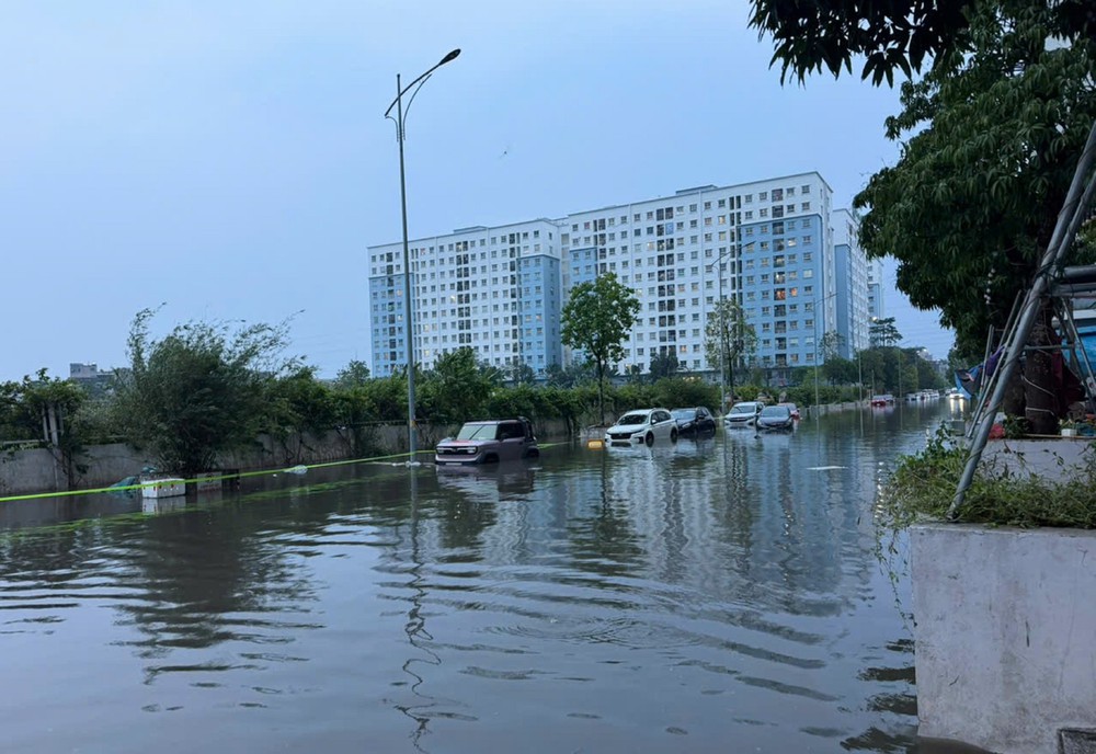 Lý giải hiện tượng dông lốc, mưa đá và gió giật xảy ra liên tục - Ảnh 2.