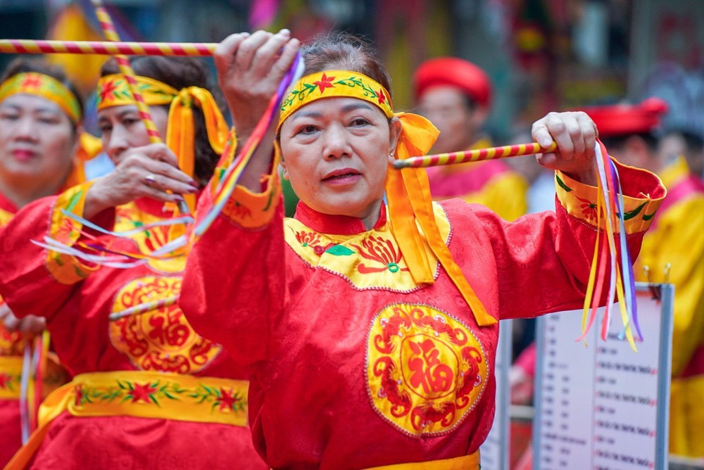 Lễ hội truyền thống Di tích Quốc gia đặc biệt đền Bạch Mã - Ảnh 5.