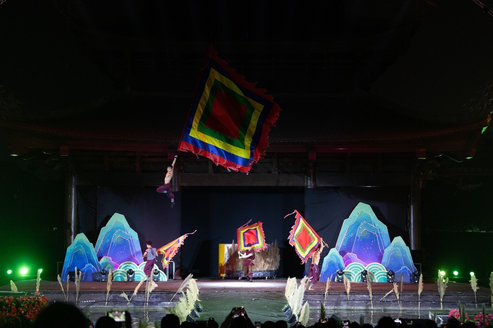 Show thực cảnh “ Anh hùng cờ lau” - Bản hùng ca giữa lòng Cố đô - Ảnh 11.