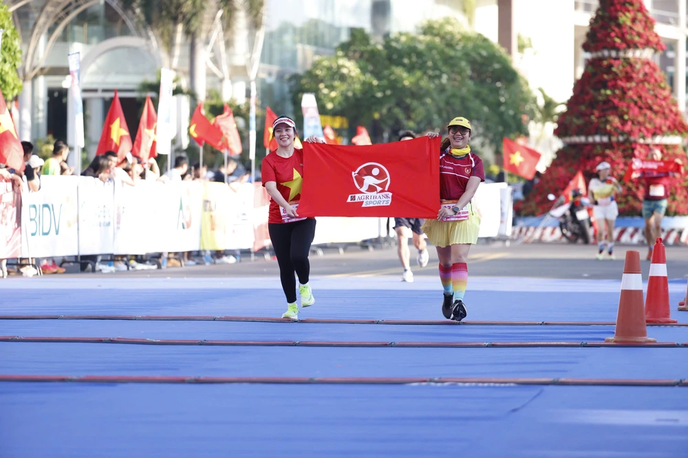 Tiền Phong Marathon 2026: Agribank lan tỏa tinh thần bền bỉ, vì cộng đồng - Ảnh 15.