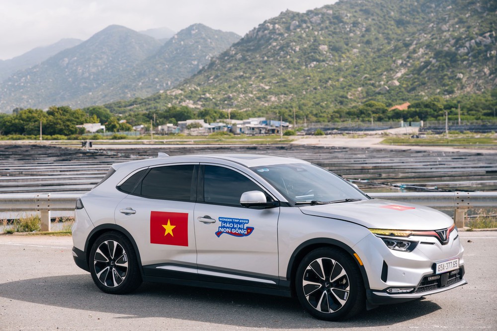 Mẫu xe gia đình nào có trang bị an toàn tốt nhất hiện nay? - Ảnh 1.