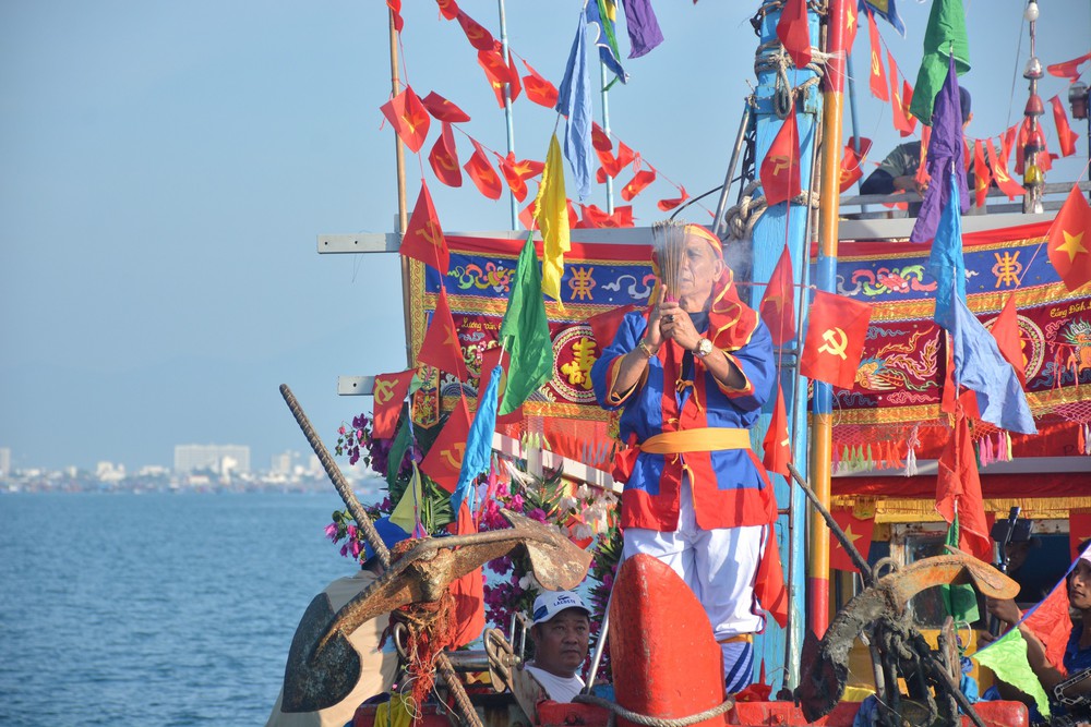 Giữ hồn biển qua Lễ hội Cầu ngư đình Trường Đông - Ảnh 4.