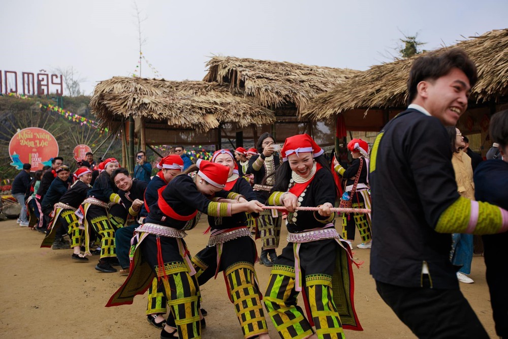 Nâng chất lượng trải nghiệm và đa dạng hóa phương thức di chuyển - Du lịch Việt Nam đang tìm cách vượt "sóng gió" - Ảnh 5. Nâng chất lượng trải nghiệm và đa dạng hóa phương thức di chuyển - Du lịch Việt Nam đang tìm cách vượt "sóng gió" - Ảnh 5.