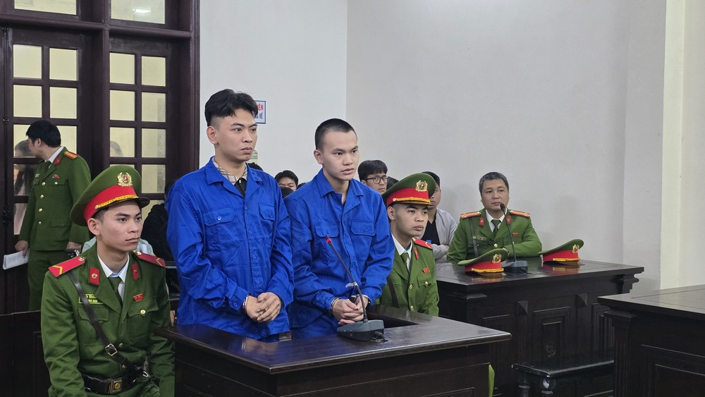 Y án 2 năm tù với "tổng tài" gây rối trật tự tại quán café ở Hà Nội - Ảnh 1.