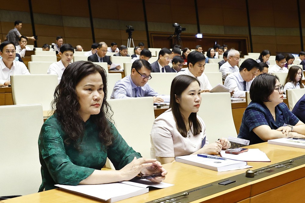 Thành công của cuộc bầu cử khẳng định sức mạnh đại đoàn kết toàn dân tộc - Ảnh 3.