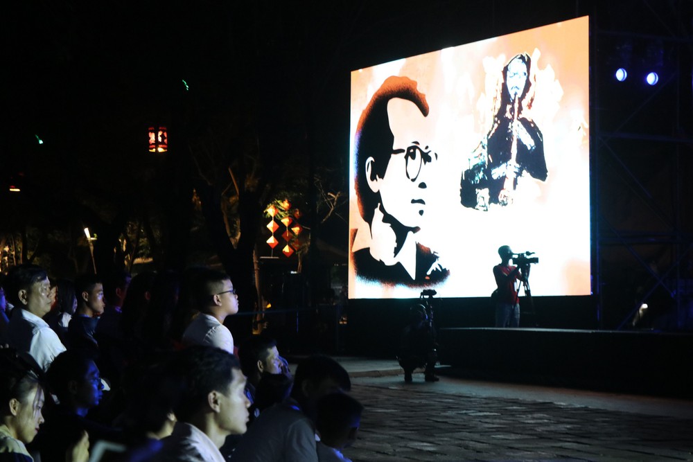 25 năm Ngày mất nhạc sĩ Trịnh Công Sơn: “Kẻ du ca” đã khuất bóng nhưng dấu ấn để lại chẳng mờ phai - Ảnh 2.