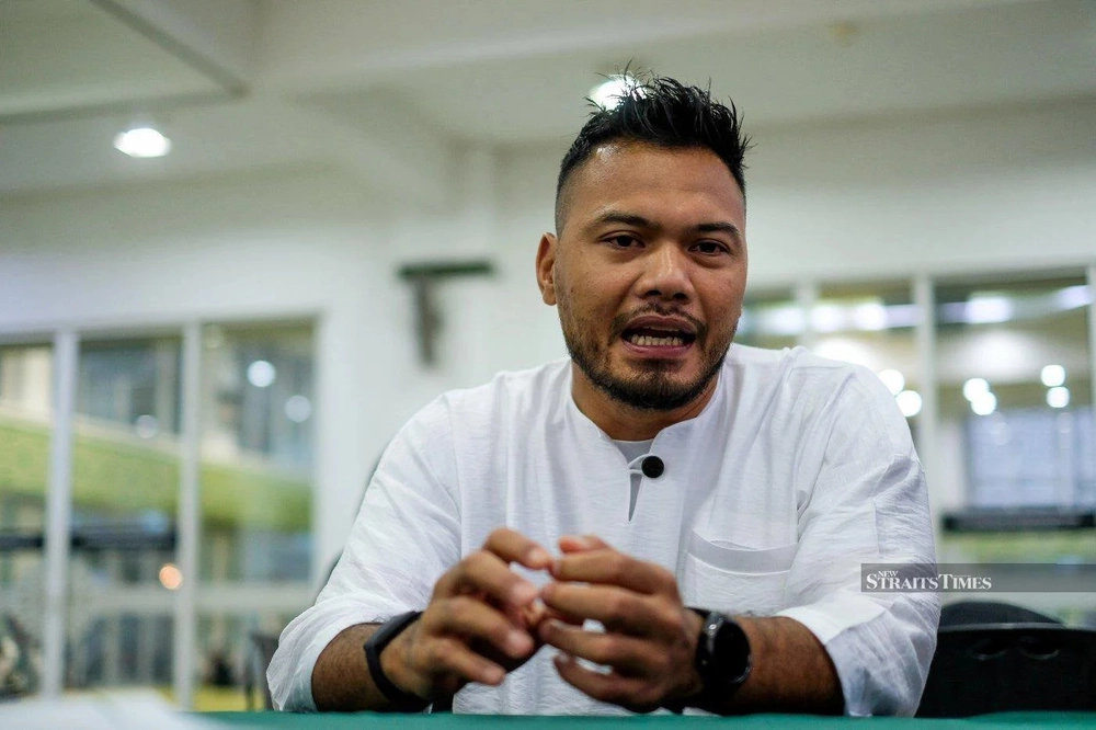 Cựu tuyển thủ Malaysia 'cảnh báo': 'Đừng sử dụng 7 cầu thủ nhập tịch trước đội tuyển Việt Nam' - Ảnh 1. Cựu tuyển thủ Malaysia 'cảnh báo': 'Đừng sử dụng 7 cầu thủ nhập tịch trước đội tuyển Việt Nam' - Ảnh 1.