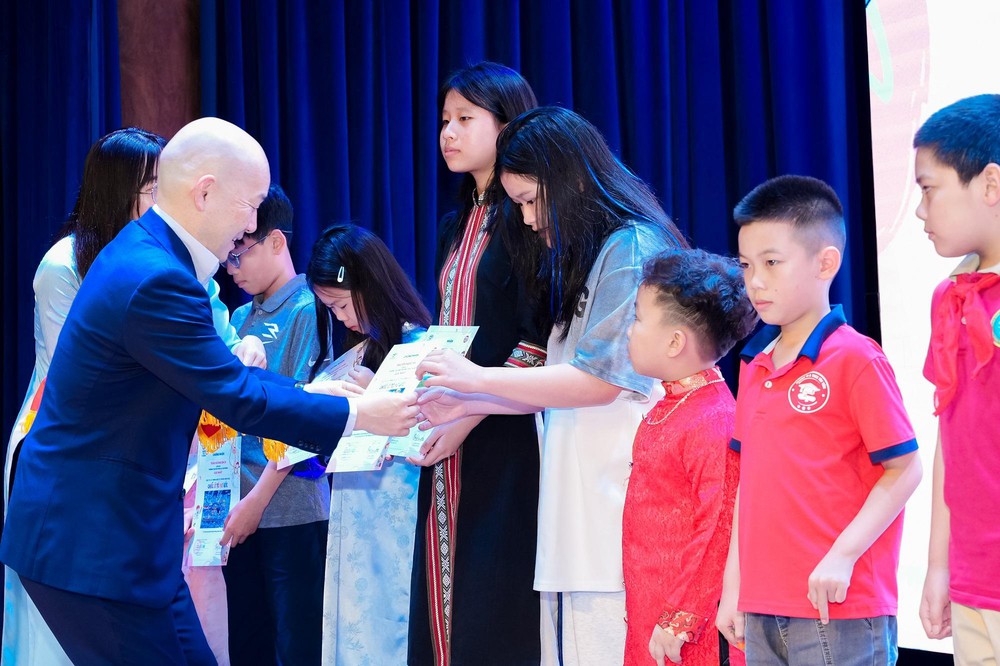 15 năm Toyota Việt Nam đầu tư cho thế hệ tương lai thông qua Cuộc thi vẽ tranh quốc tế Toyota - Chiếc ô tô mơ ước - Ảnh 4.