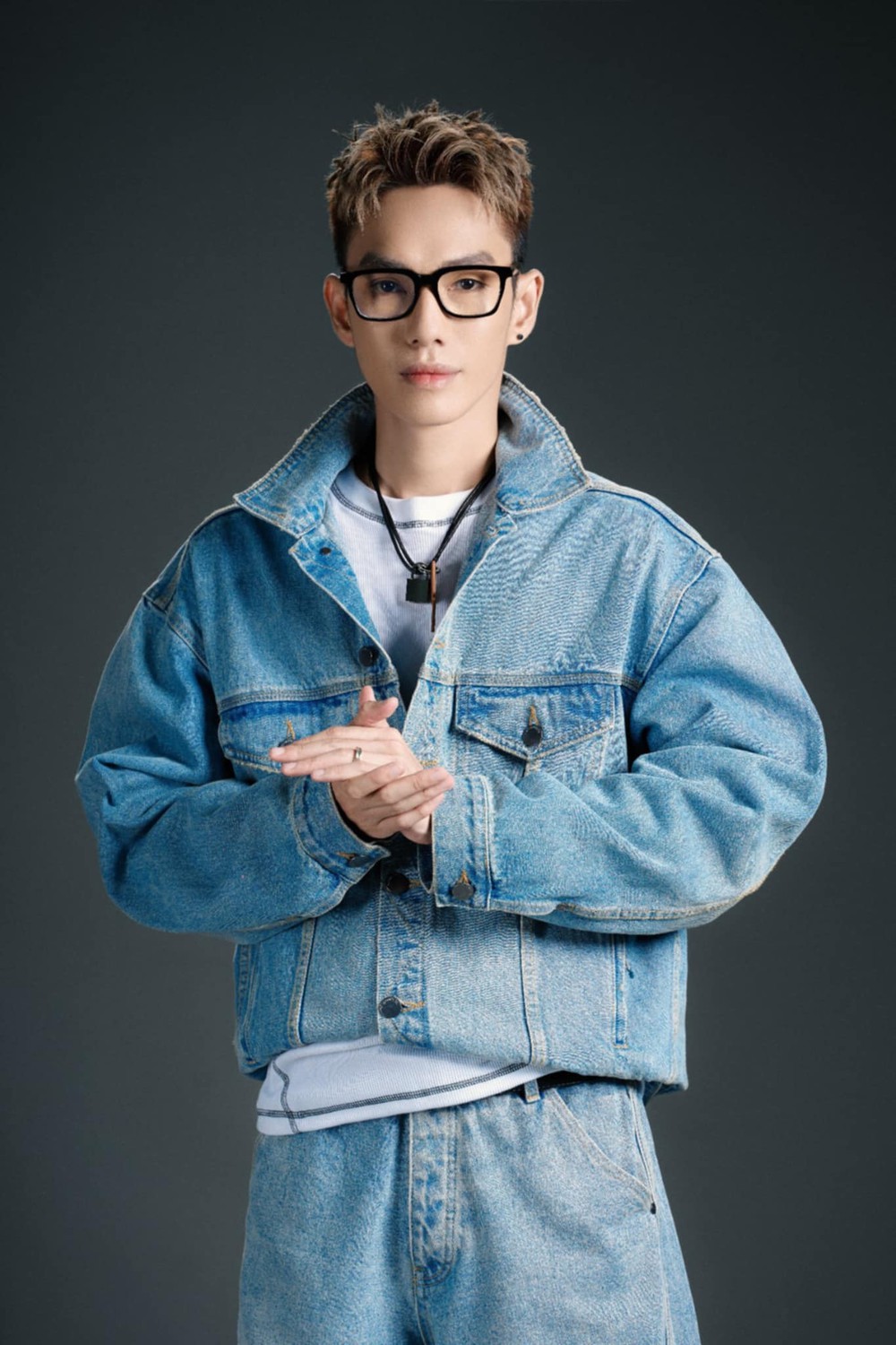 Christian Gulino, Hồ Hoài Anh, Masew và Hứa Kim Tuyền hợp lực làm nhạc phim “Mùi phở” - Ảnh 5. Christian Gulino, Hồ Hoài Anh, Masew và Hứa Kim Tuyền hợp lực làm nhạc phim “Mùi phở” - Ảnh 5.