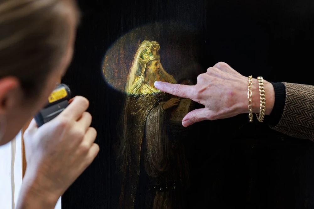 Bức tranh của Rembrandt trị giá hàng triệu USD được tái phát hiện sau 65 năm - Ảnh 4. Bức tranh của Rembrandt trị giá hàng triệu USD được tái phát hiện sau 65 năm - Ảnh 4.