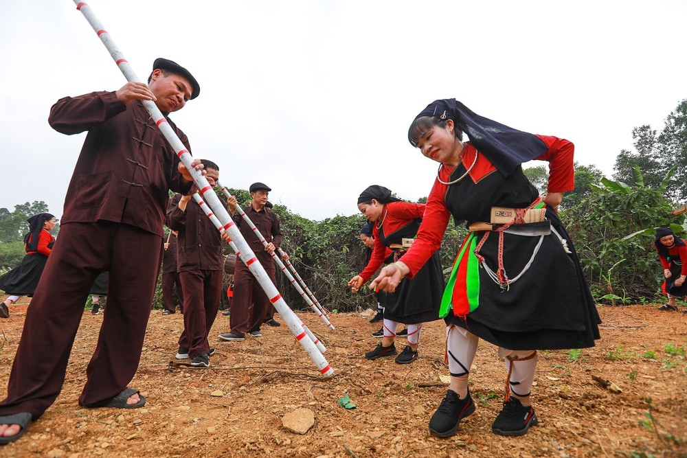 "Kinh tế di sản" nhìn từ lễ hội (Kỳ 4): Hướng tới con đường phát triển bền vững - Ảnh 4.