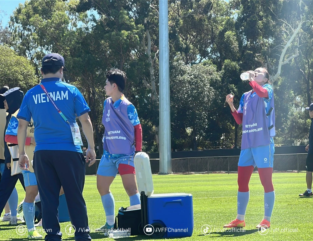 Tin nóng bóng đá Việt hôm nay 6/3: AFC báo tin mừng cho đội tuyển Việt Nam; 4 cầu thủ SLNA được gọi tập trung đội U23 Việt Nam - Ảnh 2.