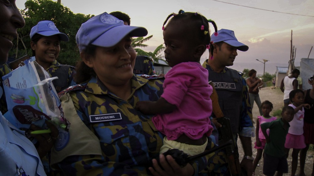 Geeta Gandbhir: Nữ đạo diễn làm nên lịch sử với 2 phim đề cử Oscar 2026 - Ảnh 3.