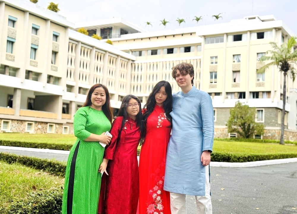 Lễ hội Áo dài Thành phố Hồ Chí Minh: Nhịp cầu nối giữa truyền thống và tương lai - Ảnh 5.