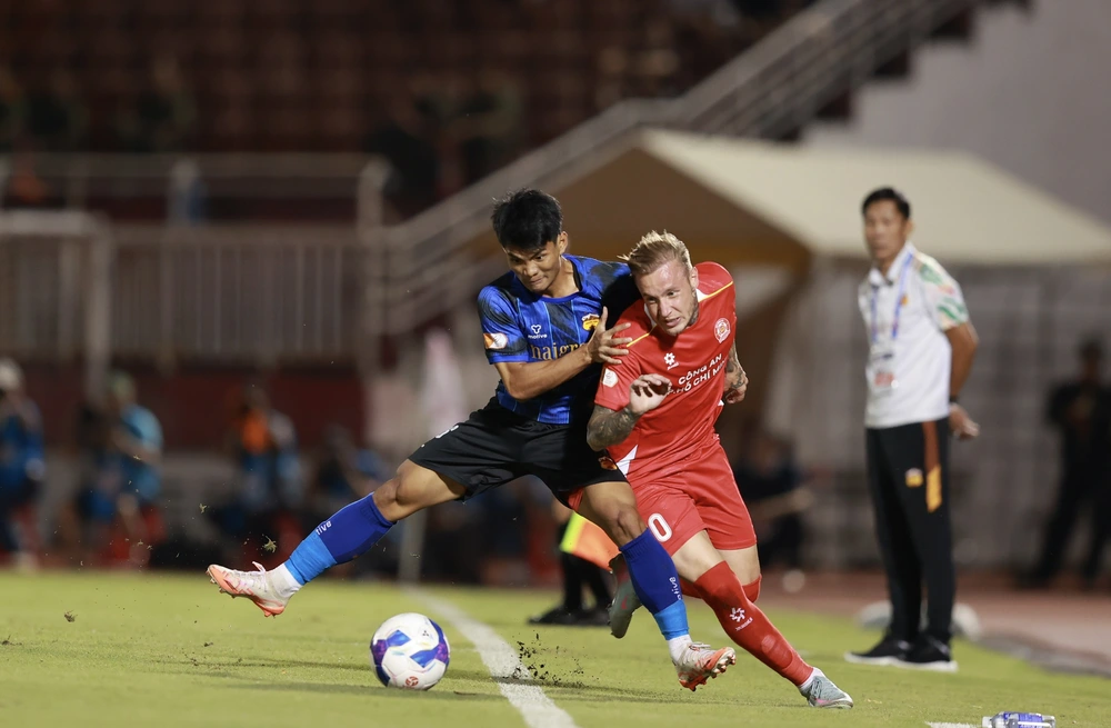 V-League trước vòng 15, đương kim vô địch cũng lo trụ hạng - Ảnh 1.