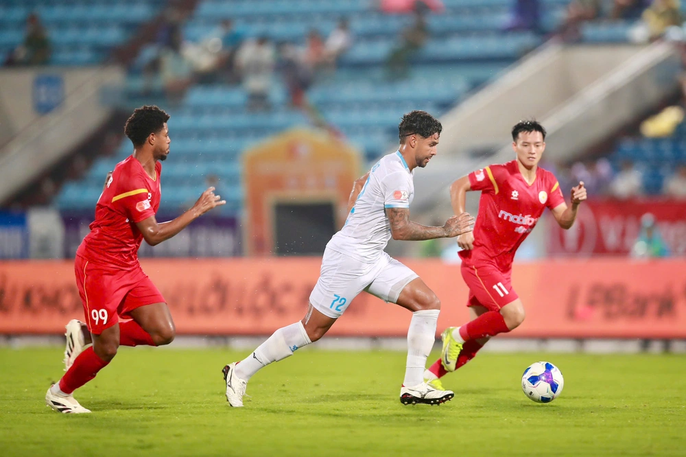 V-League trước vòng 15, đương kim vô địch cũng lo trụ hạng - Ảnh 2.