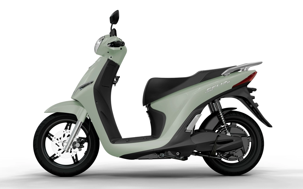 Khách hàng xuống tiền sớm với VinFast Feliz II: Đổi pin chỉ 1-2 phút, vừa tiện vừa không lo xăng tăng giá - Ảnh 1.