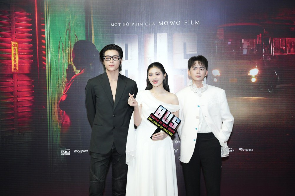 Vân Trang: “Lửa nghề vẫn còn âm ỉ sau 10 năm tập trung lo cho gia đình” - Ảnh 6.